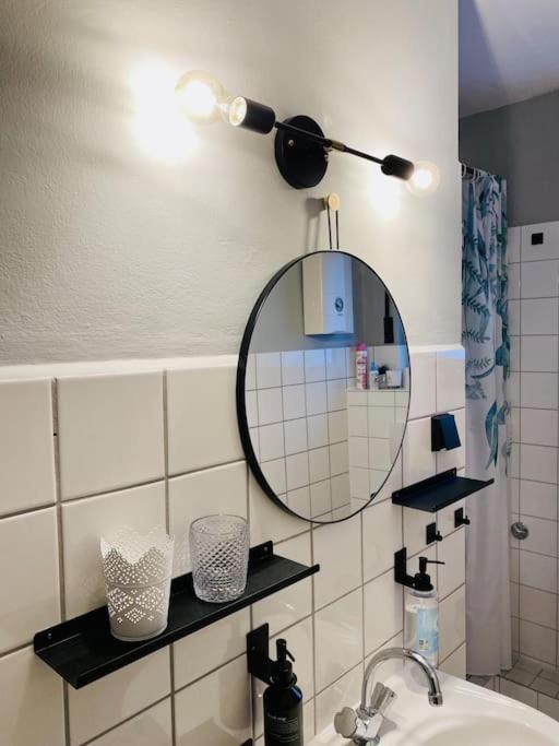 Buer City Apartment Mit Balkon ゲルゼンキルヒェン エクステリア 写真